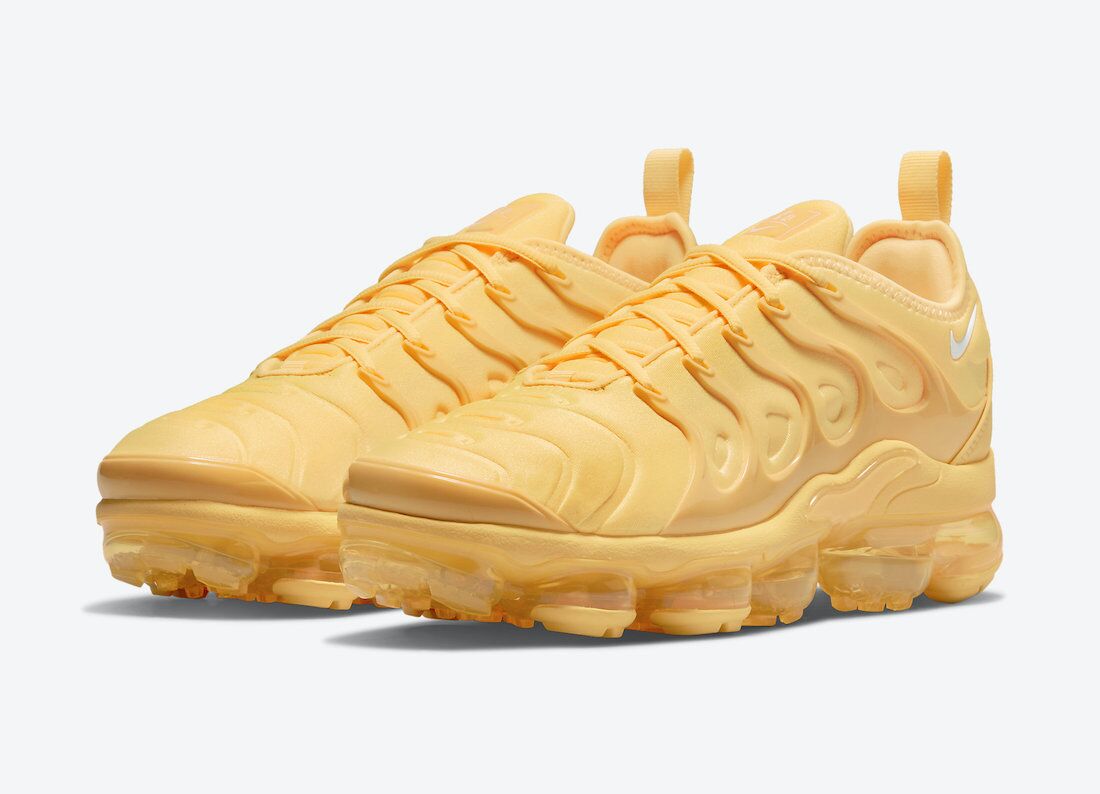 Women Nike Air VaporMax Plus Yellow Shoes